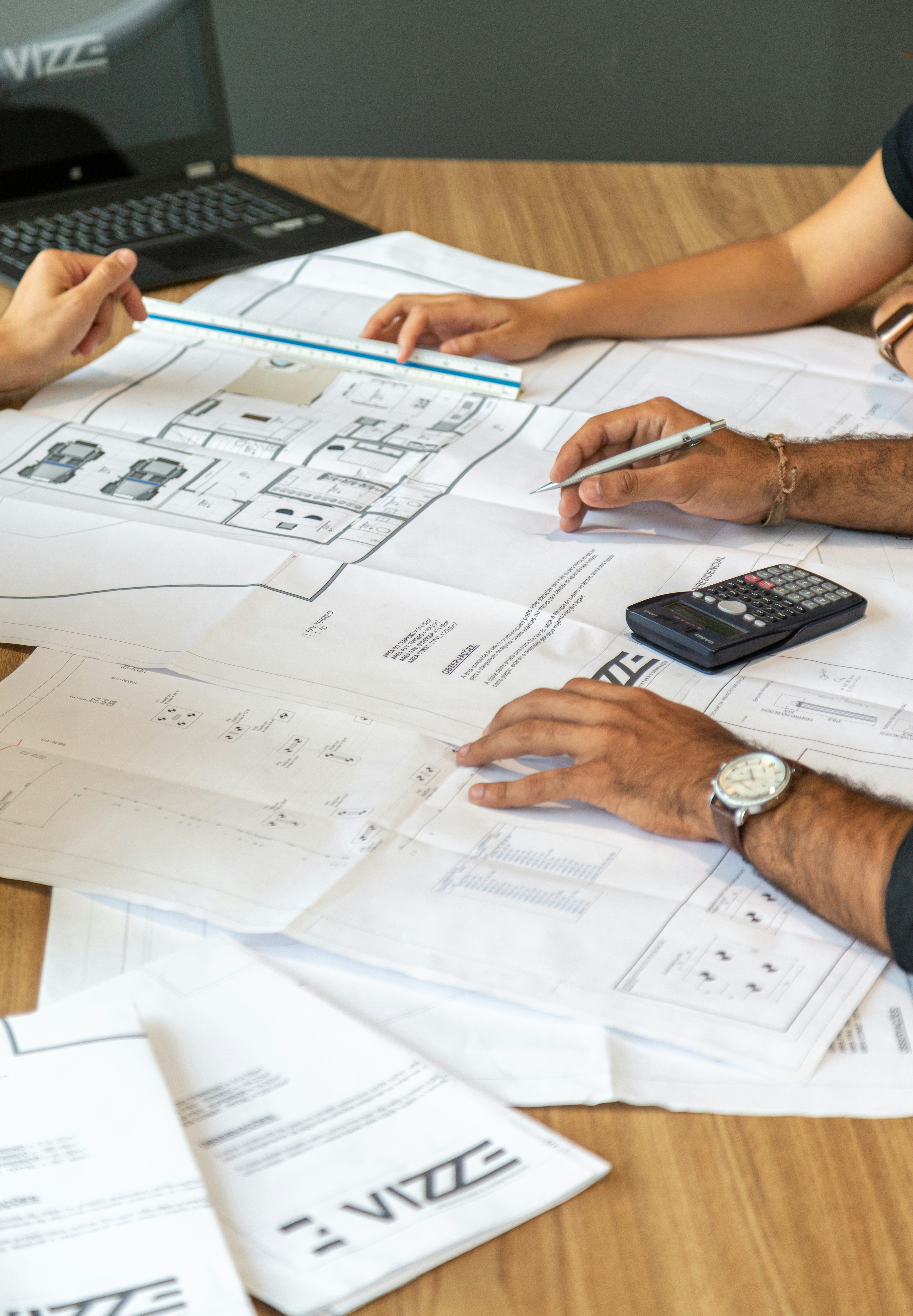 Contract and construction administration services